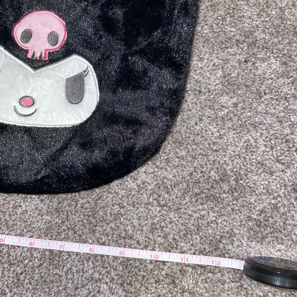 Kuromi Sanrio Soft Plush Tote Handbag - Picture 4 of 5